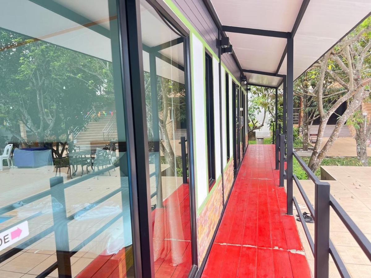 Отель Baan Suan Khun Yaiy Ban Wang Takhrai Экстерьер фото
